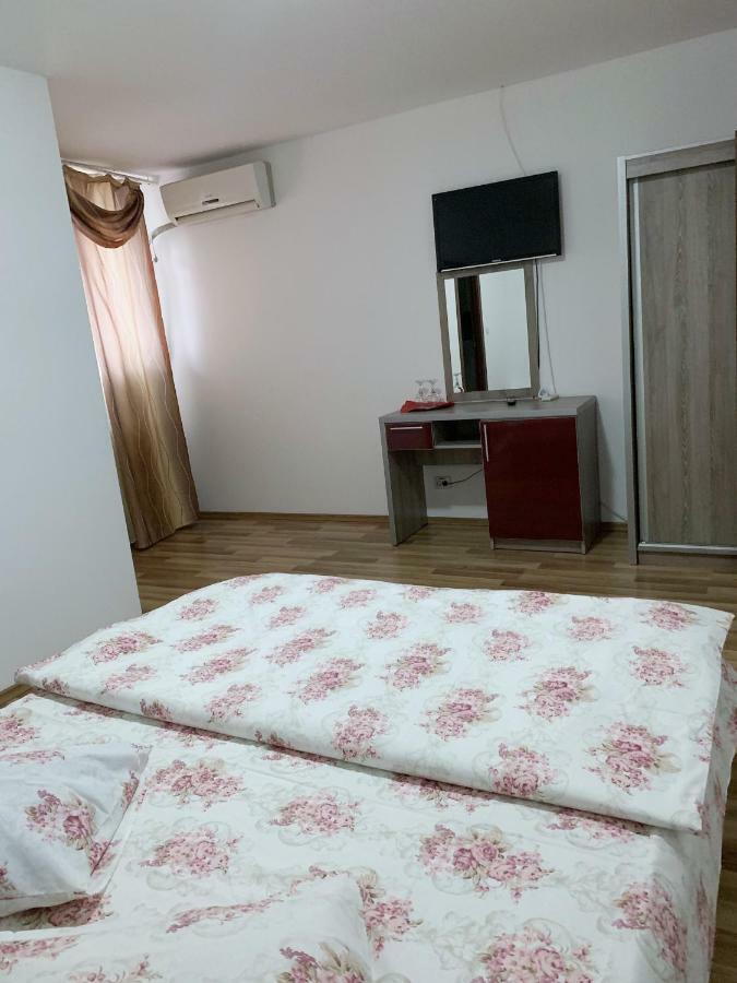 Hotel Restaurant Enigma Plopeni Εξωτερικό φωτογραφία